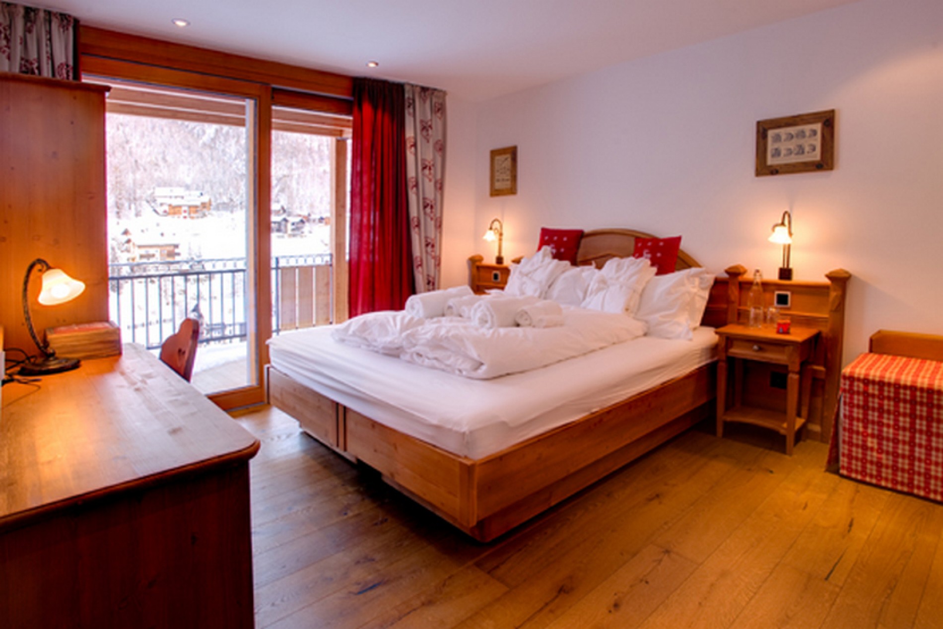 Everystay Chalet Gemini 5 Bedrooms Mountain View