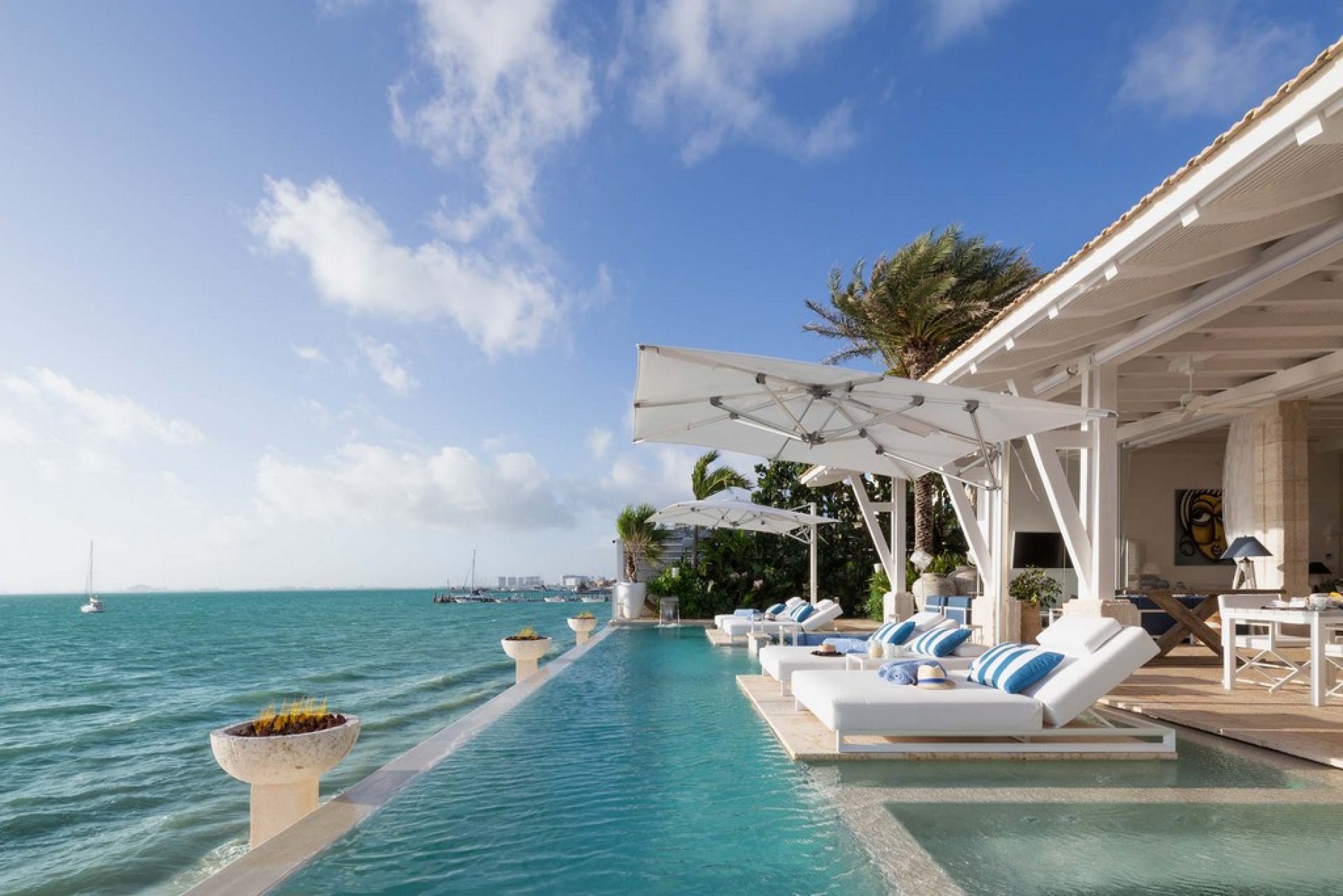 luxury rentals cancun