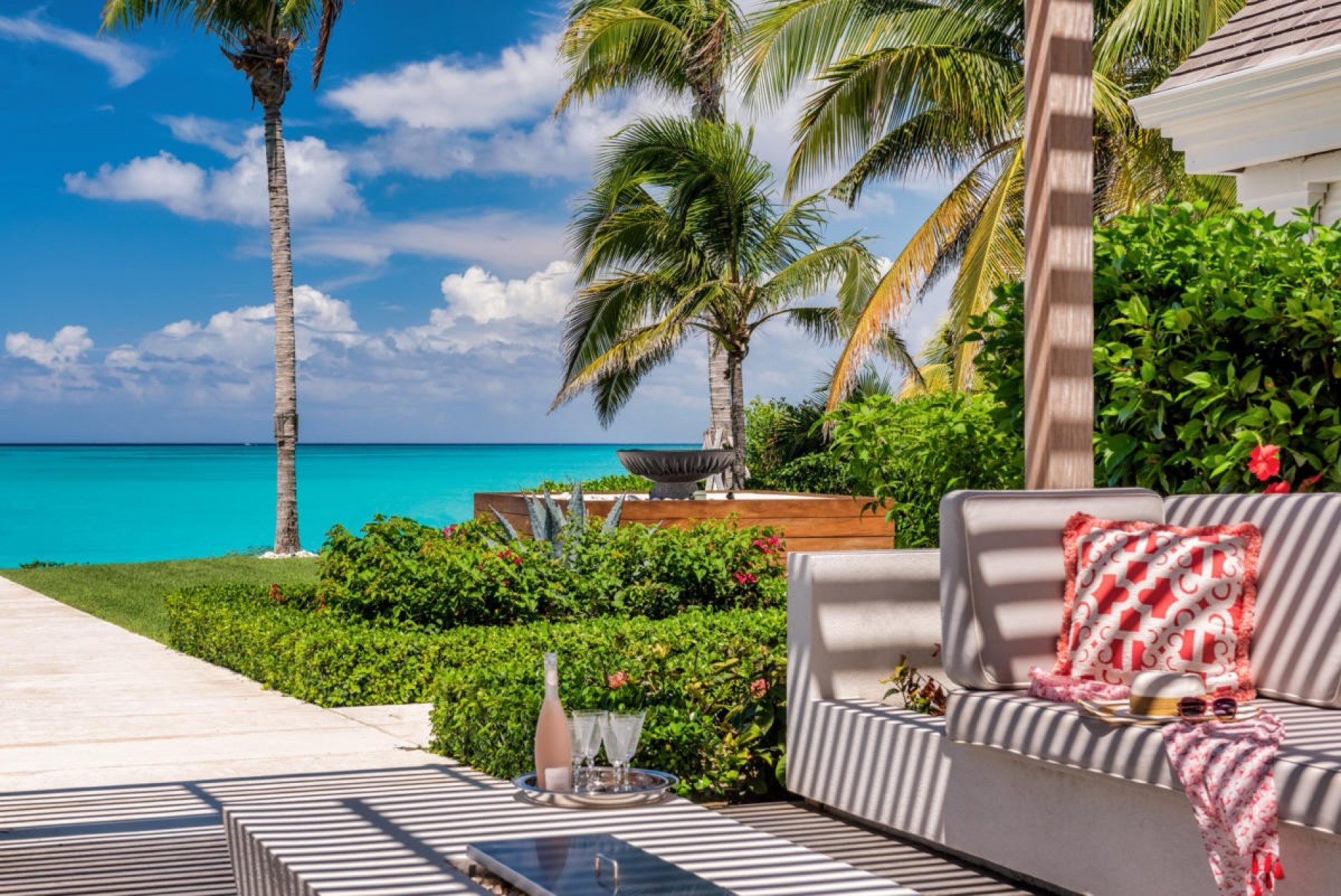 Salacia | Luxurious Ocean view Villa | Turks and Caicos