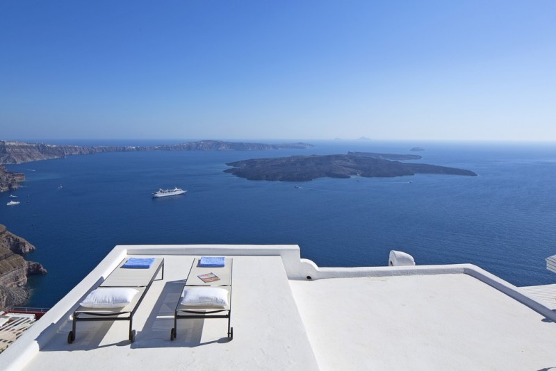 Villa Gaia | Luxury Villa on the Caldera | Santorini